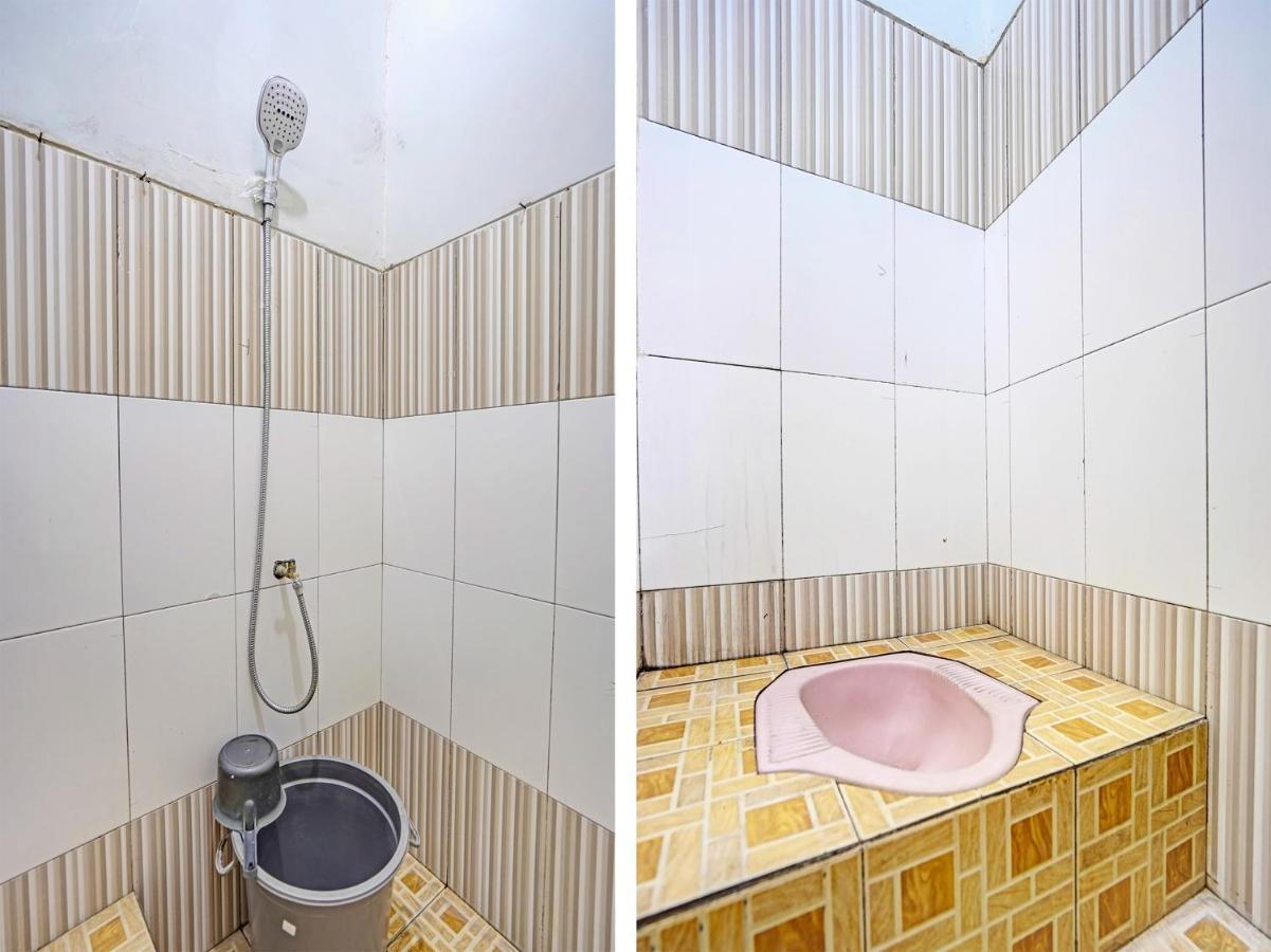 Готель Spot On 91595 Sruni Syariah Gedangan Екстер'єр фото
